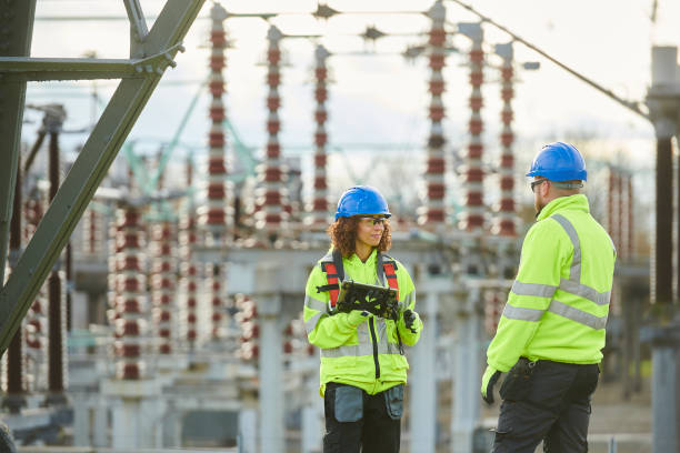 Best Commercial Electrician Services  in Covington, KY